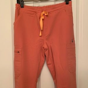 Small Figs Coral Yola scrub pants